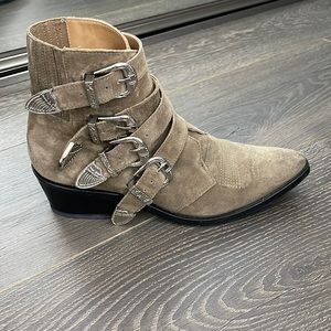 Toga Pulla western booties